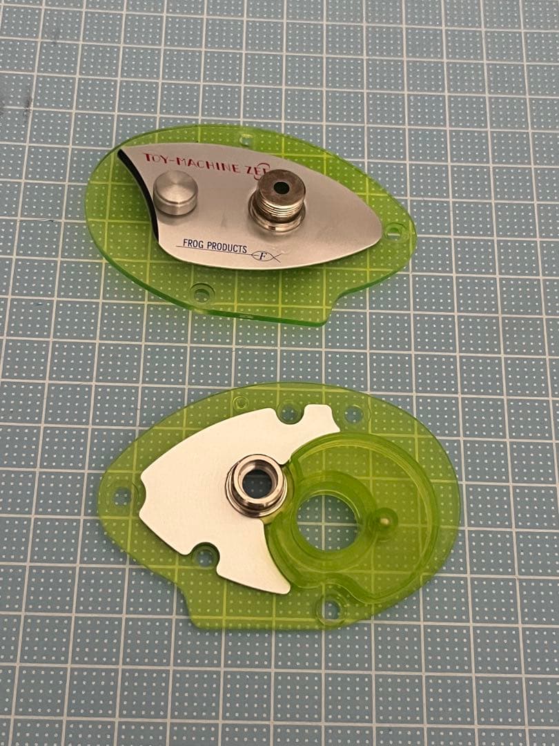 プロダクツプロダクツ　トイマシーンゼロサイドパーツ　右用