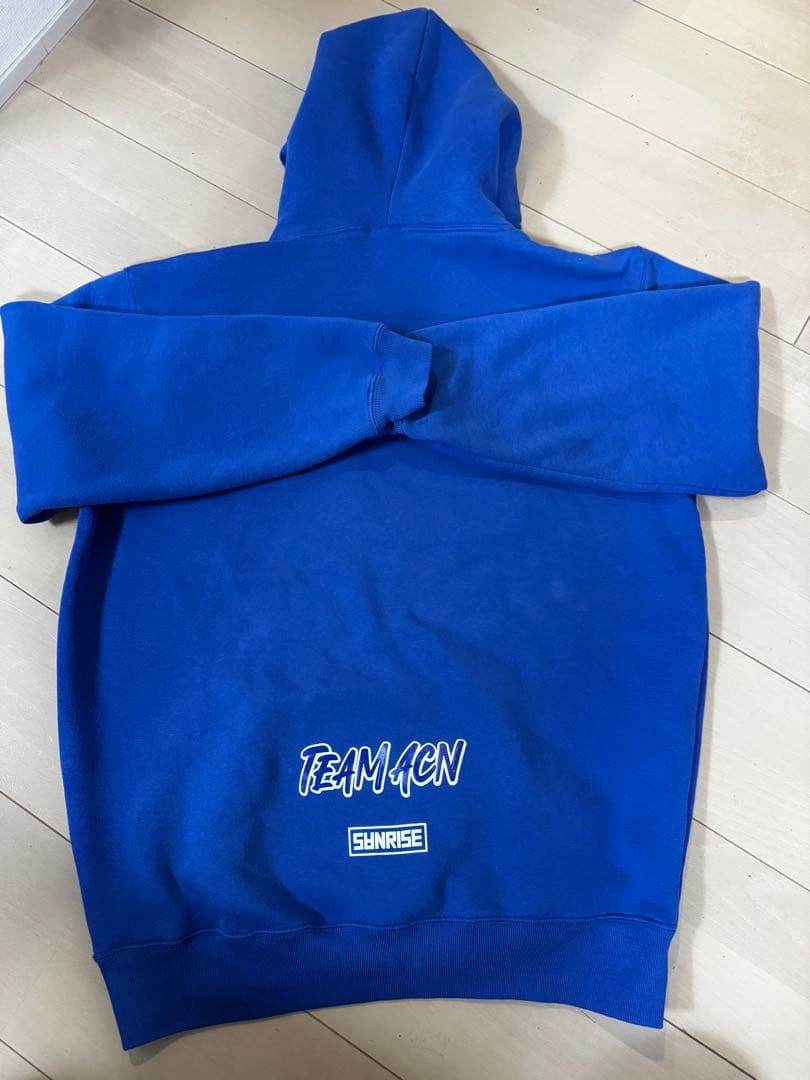 サンライズ　ACN×SANRISE フーディー Lサイズ 未使用