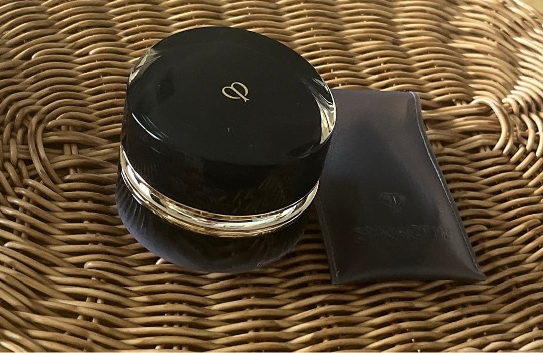 クレ・ド・ポーボーテシナクティフクレームクーエデコルテn (ネック&デコルテ用)