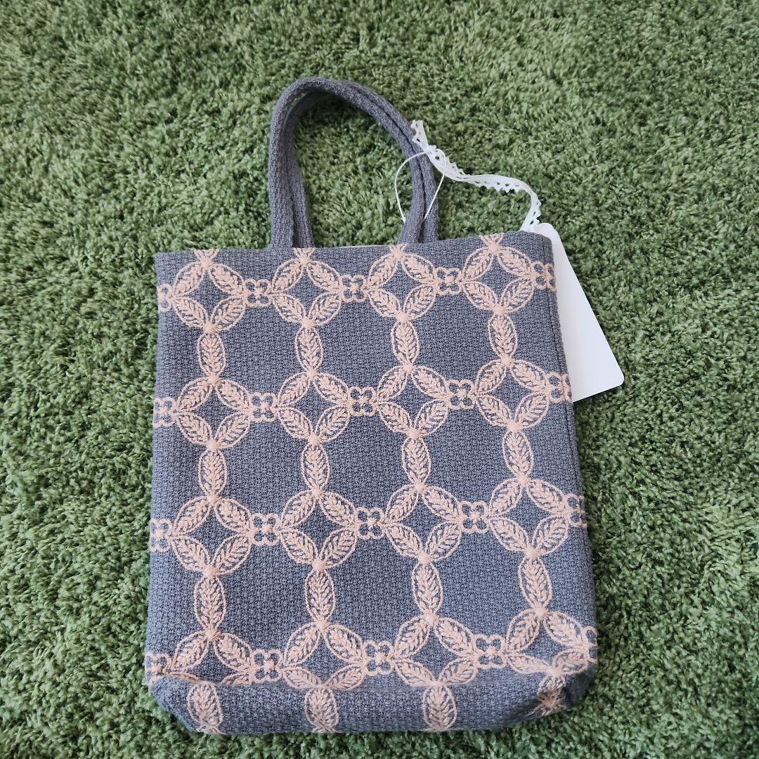 新品ミナペルホネン　トーストバッグ