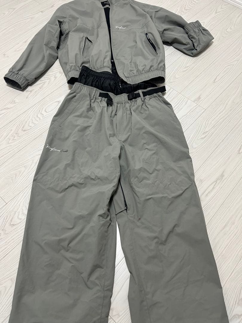 グレー 防水ジャケットとパンツセット