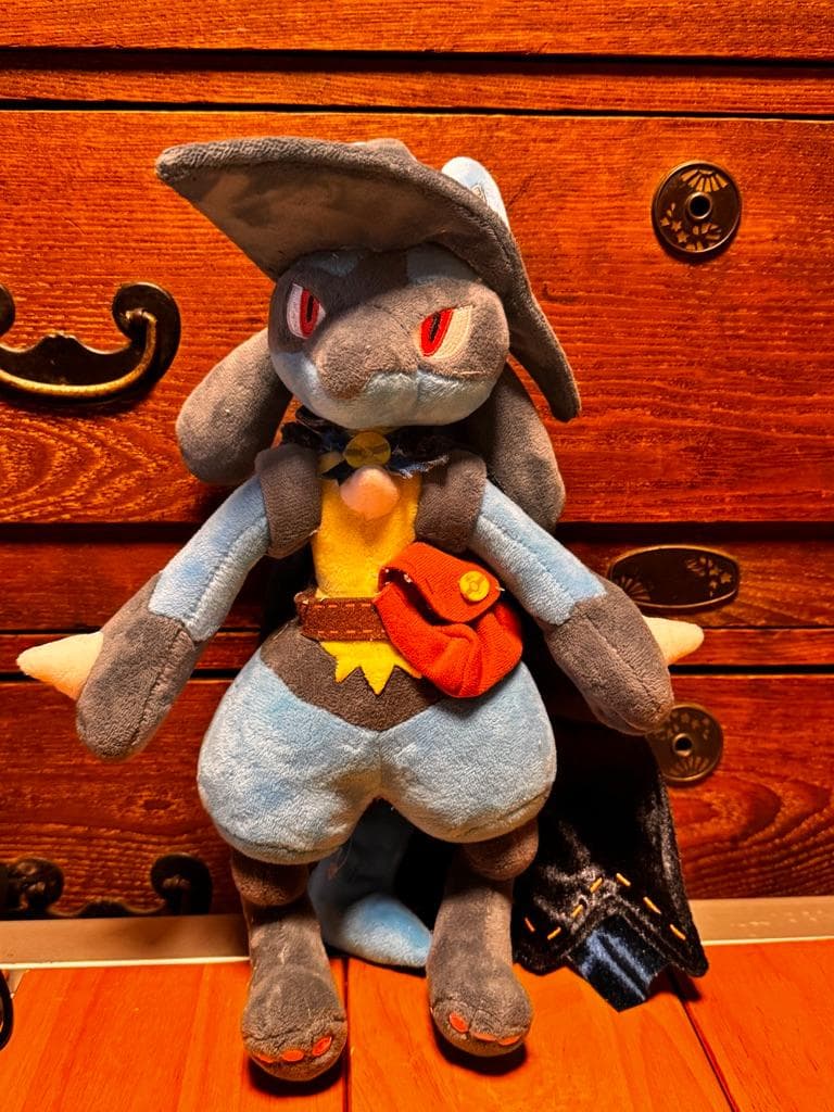 ポケモンセンター　ポケセン ルカリオ ハロウィン限定 ぬいぐるみ