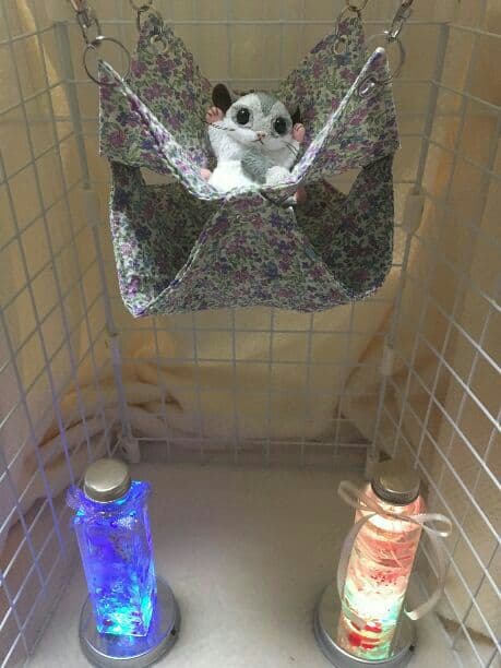 モモンガハウス(小花柄)  夏仕様  涼しい夏生地を使用❗️