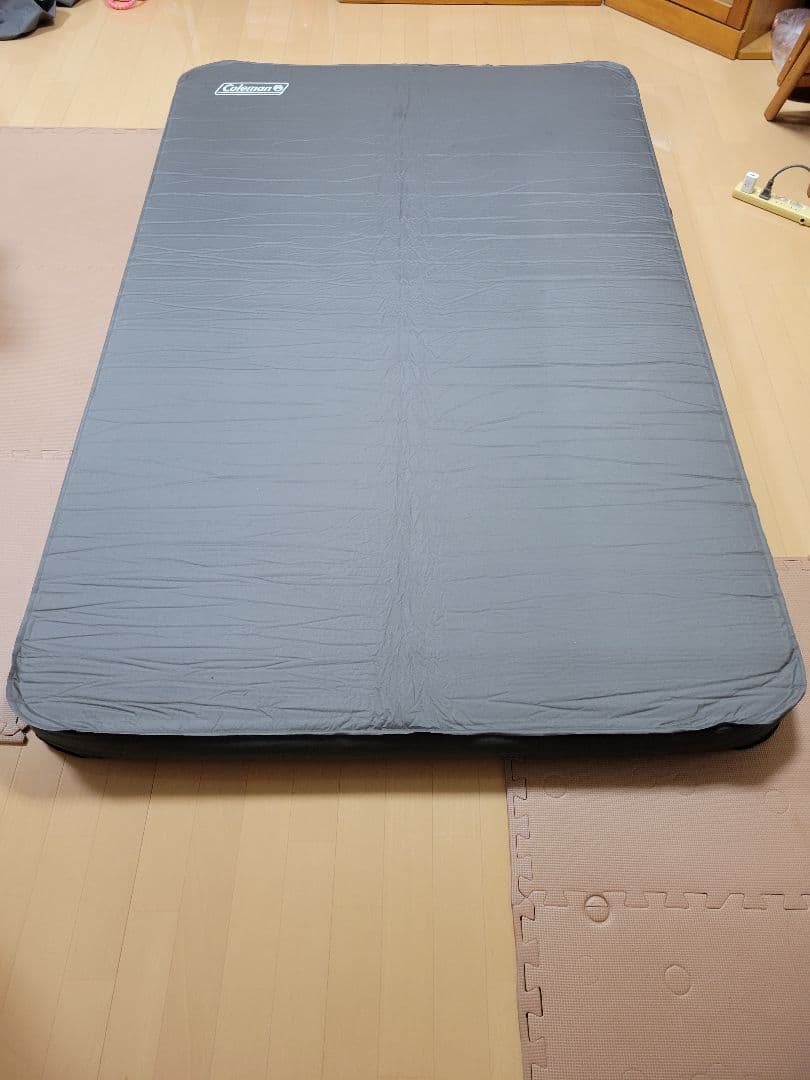 Coleman インフレーターマット、ダブル