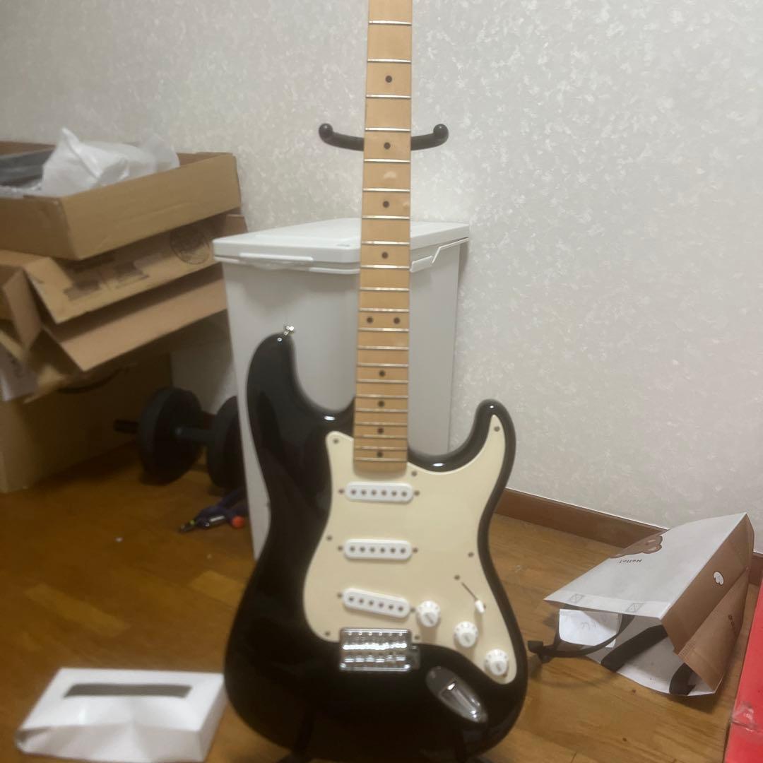 squier by fender ストラトキャスター