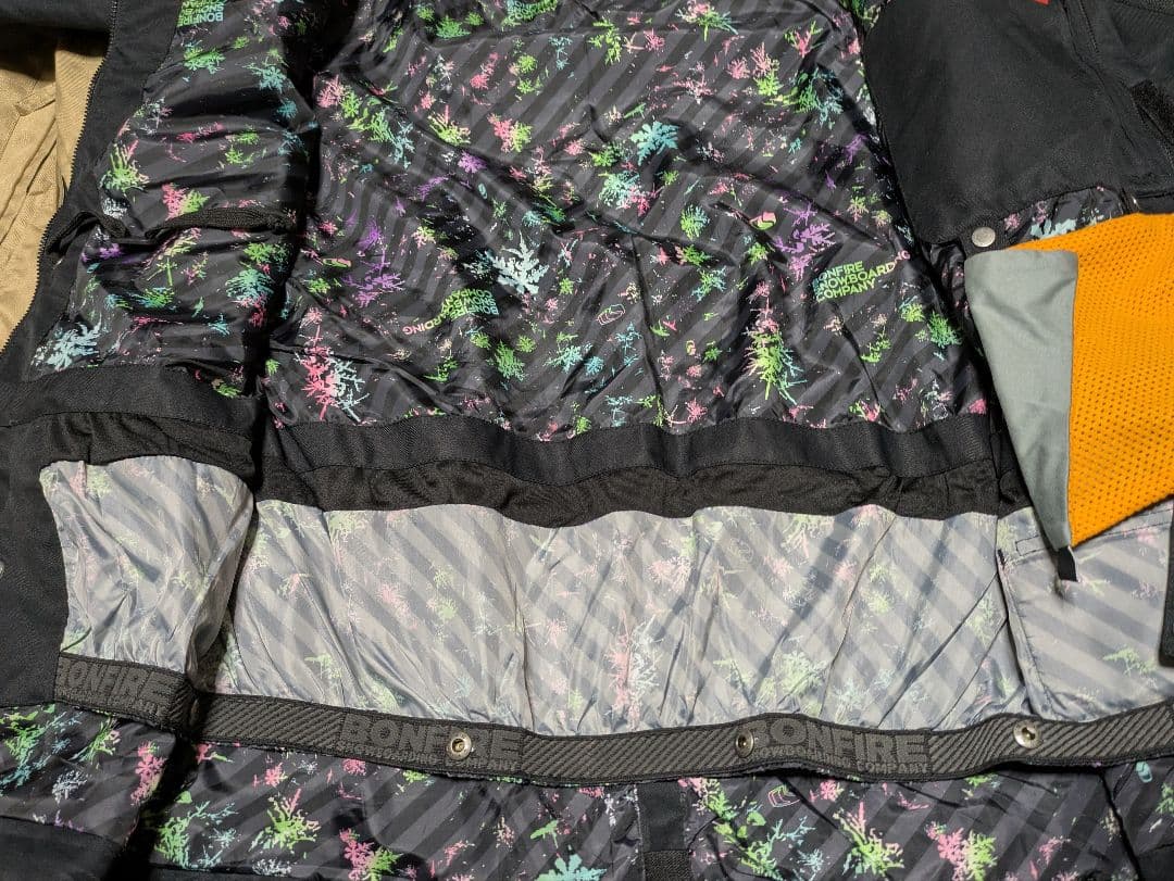 BONFIRE メンズスノボードスノボースキーウェア　サイズS