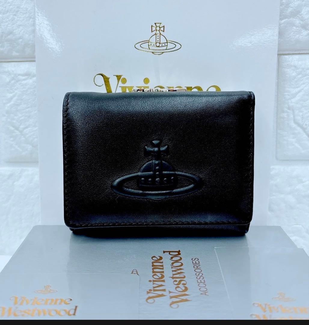 【高級感✨新作】新品 ヴィヴィアン・ウエストウッド 三つ折財布 ブラック