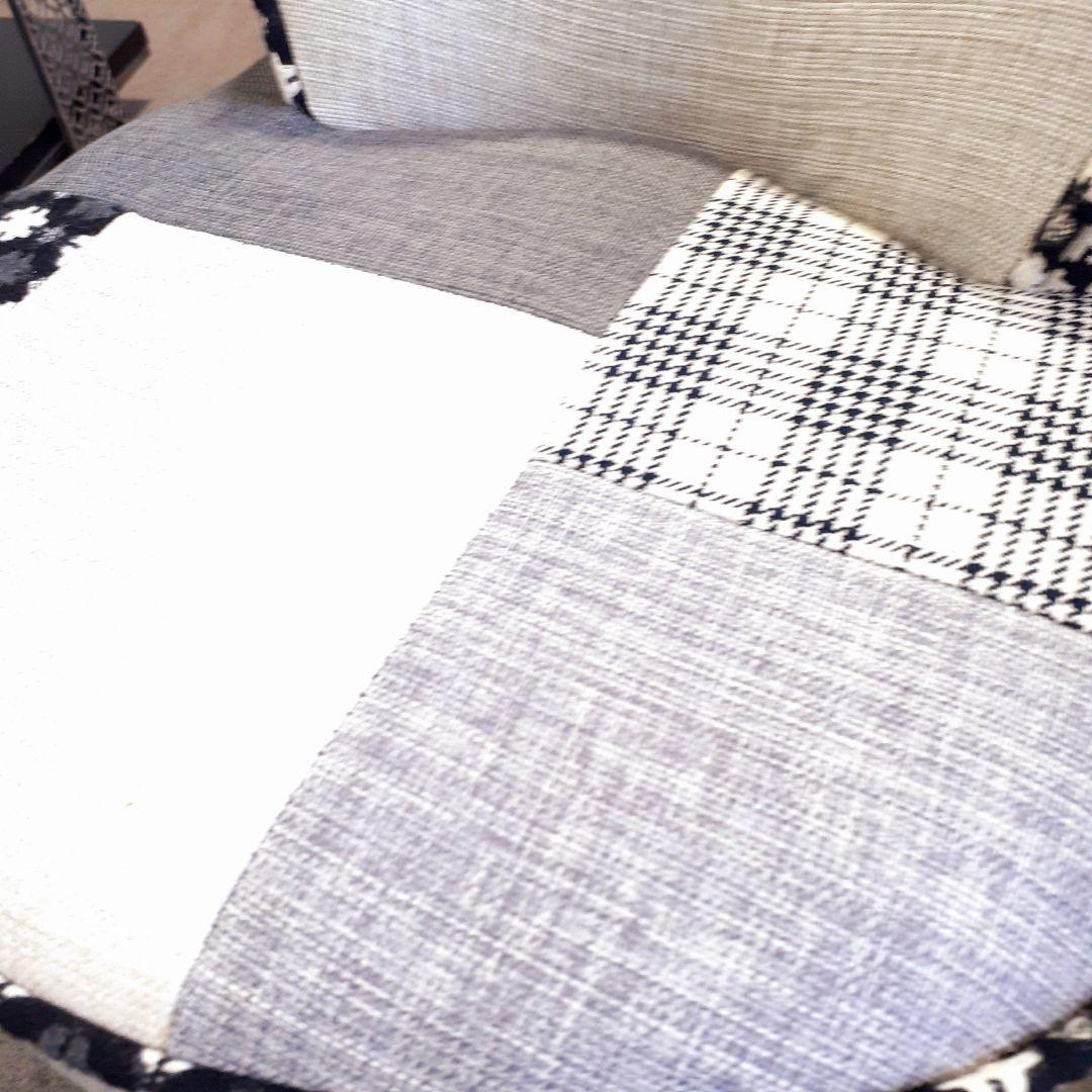 輸入家具　モノトーンチェア　パッチワークデザイン　グレー&ホワイト　２脚セット