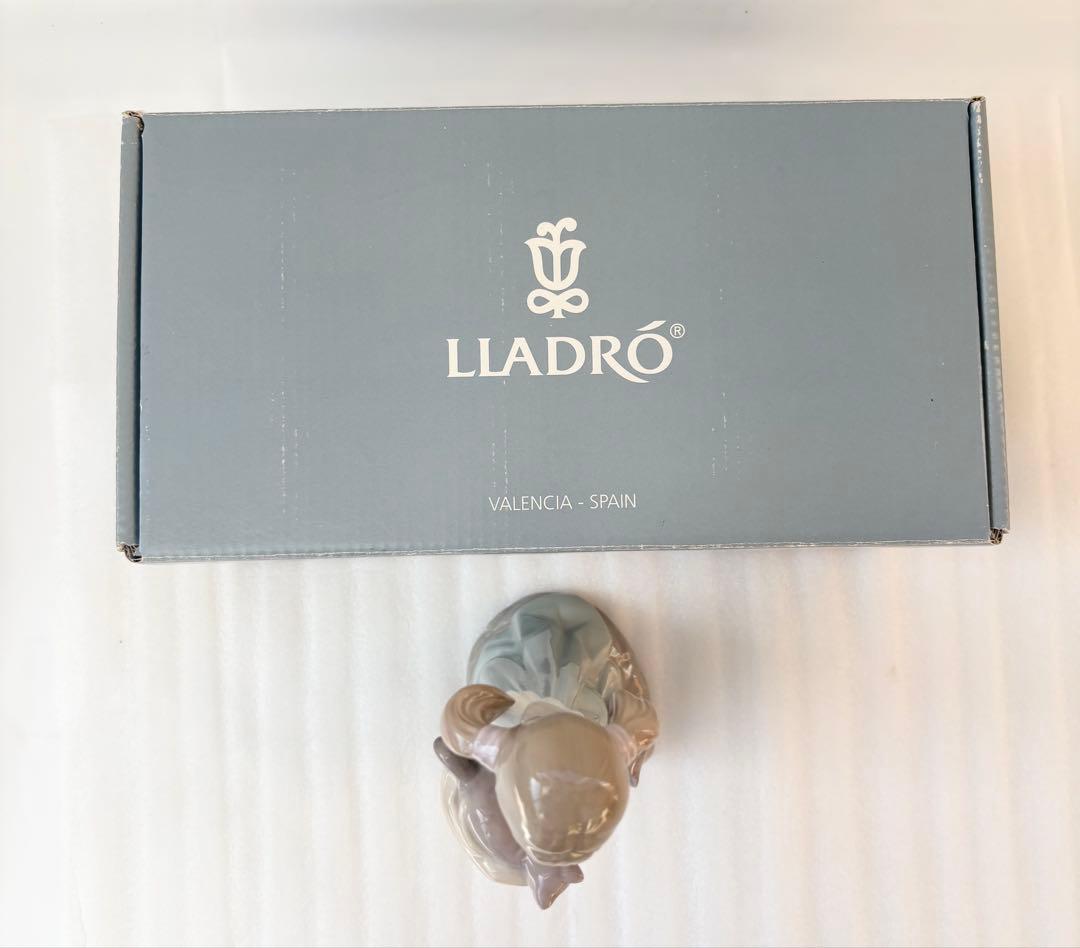 リヤドロ 私のことも忘れないで フィギュリン LLADRO 外箱付き　猫　少女