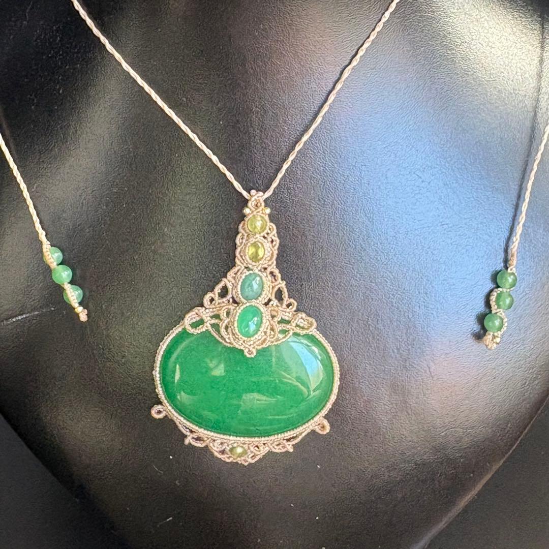 マレーシア翡翠×エメラルド×ペリドット×クリソプレーズのマクラメネックレス