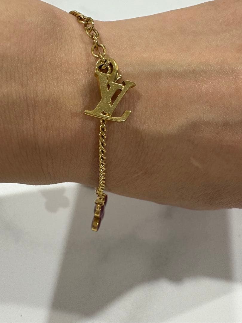 LOUIS VUITTONスウィートモノグラム ブレスレット