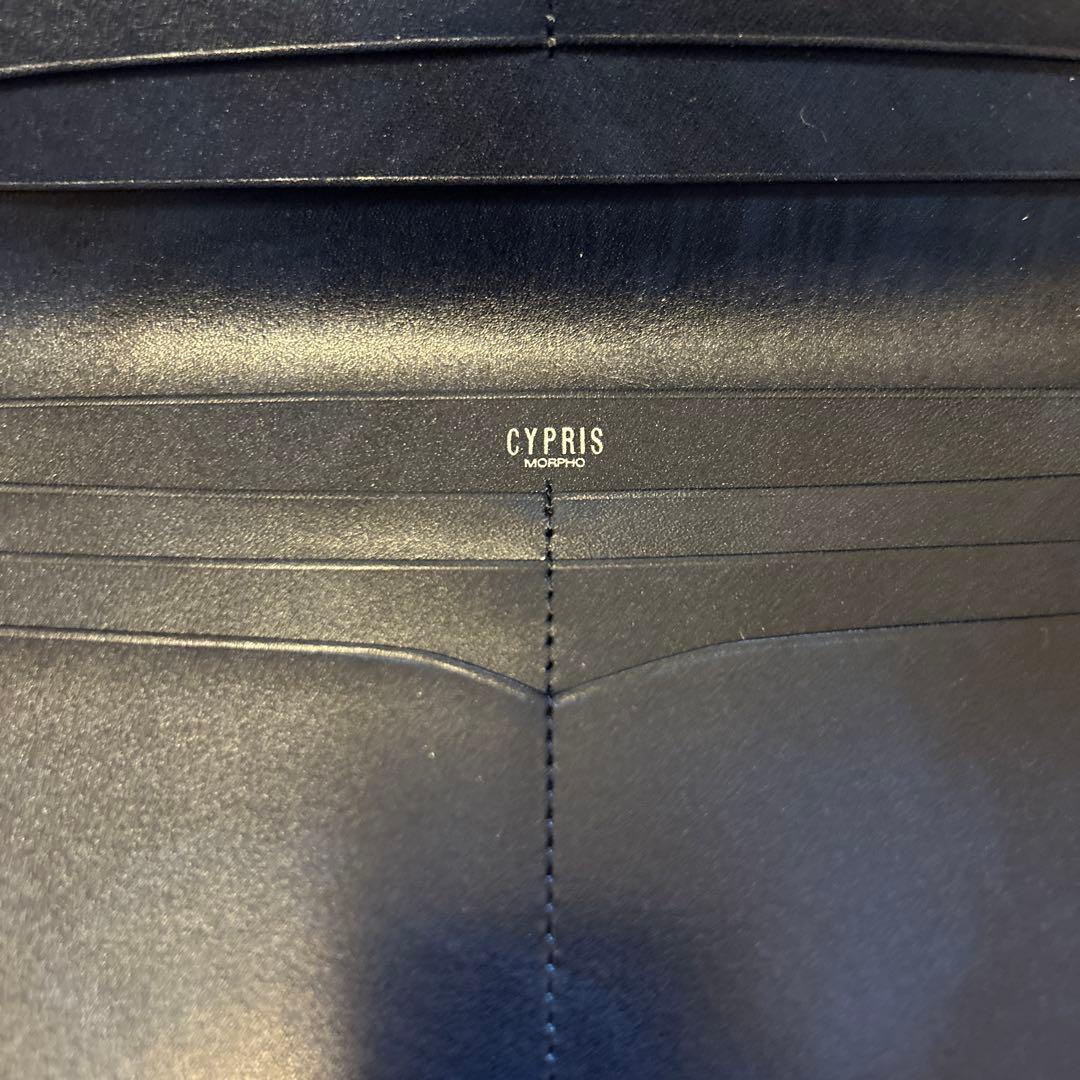 CYPRIS 希少なコードバン薄マチ長財布　BLACK×NAVY