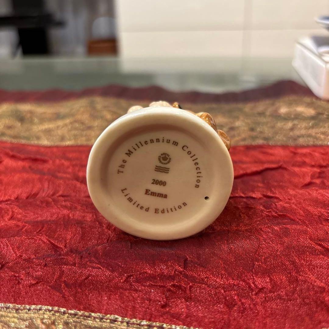 FrederikとEmma ミレニアムフィギュリン 2000年
