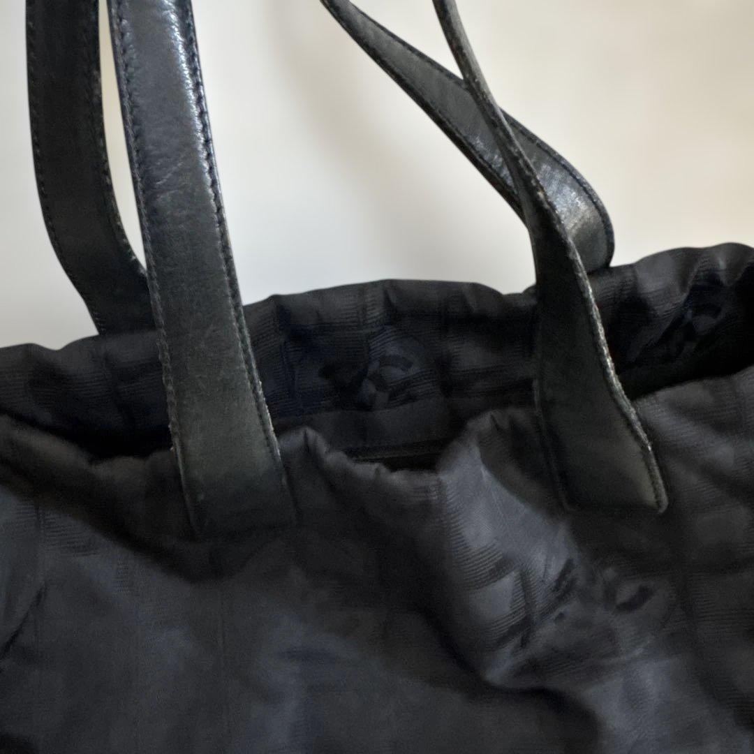 CHANELニュートラベルライン