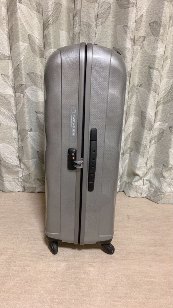 samsonite スーツケー スグレー 大容量軽量 4輪TSAロック