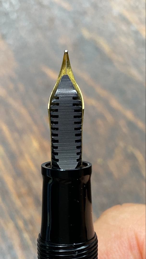 【OMAS】万年筆アルテイタリアーナブラック