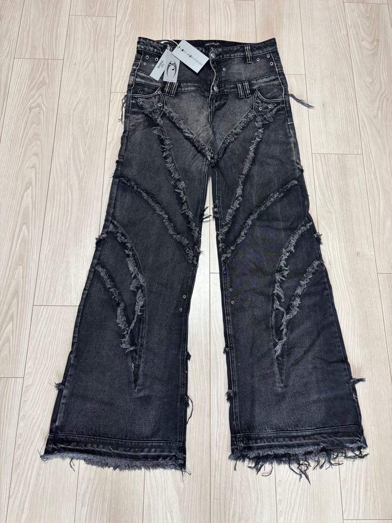 cozy worldwide buggy flare デニムパンツMサイズ