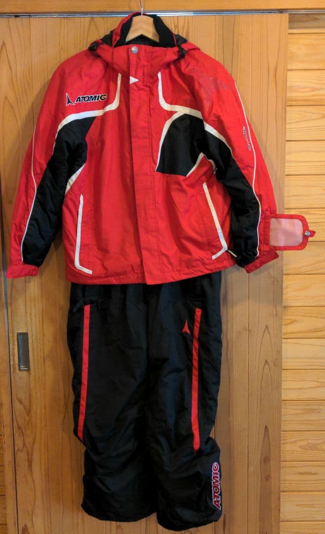 Atomic スキー＆スノーボードウェア 上下セット150センチ