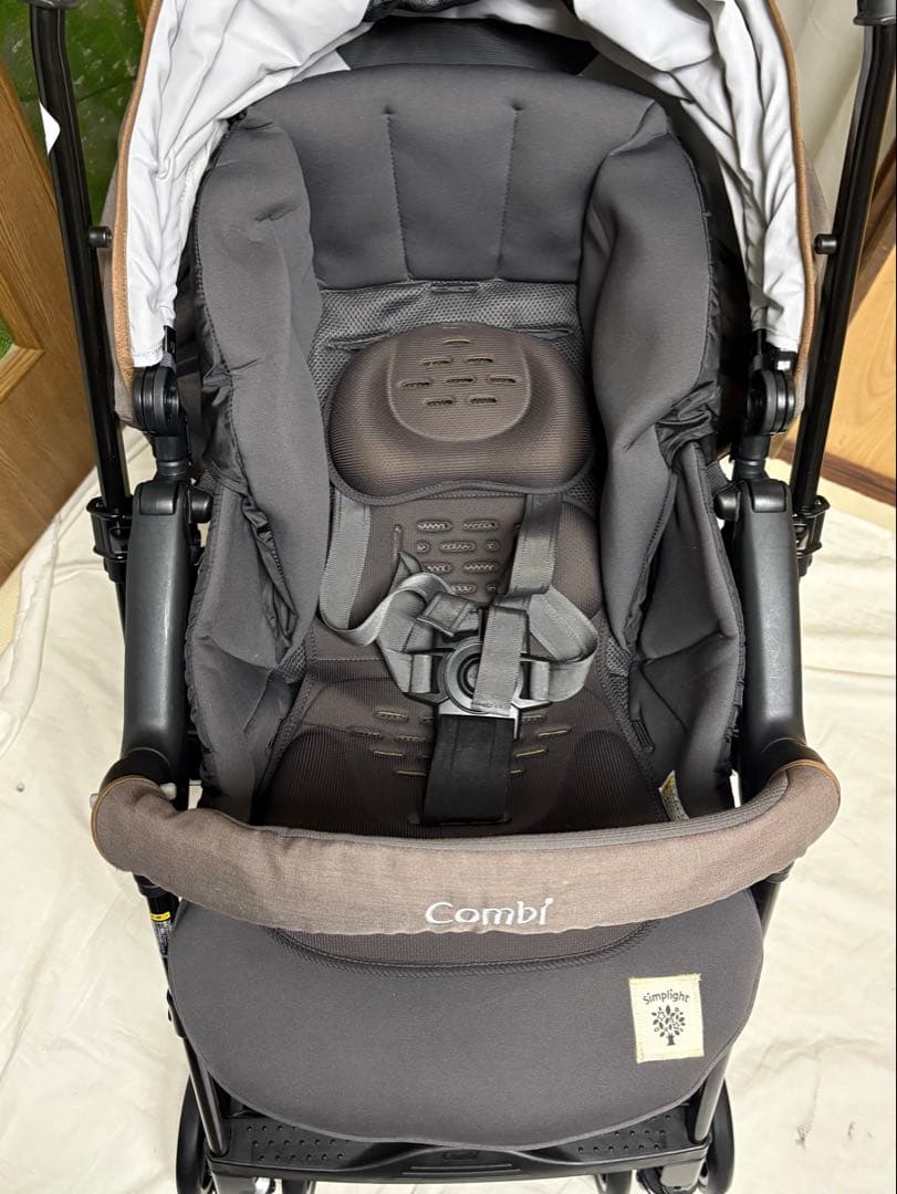 コンビ ベビーカー スゴカルα compact エッグショック シンプライトAW