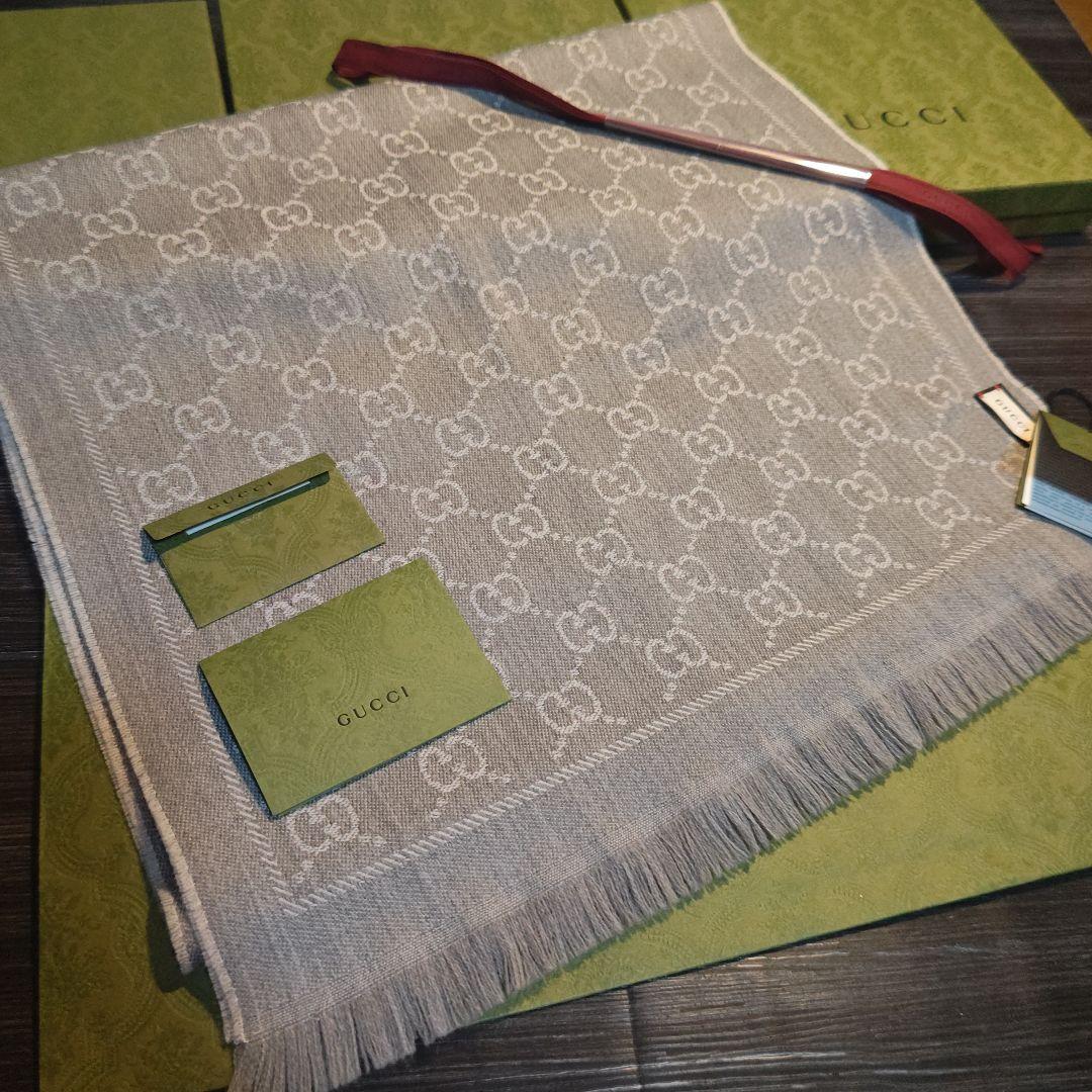 ❤新品箱袋付❤GUCCI マフラー ストール ショール スカーフ❤ライトグレー❤