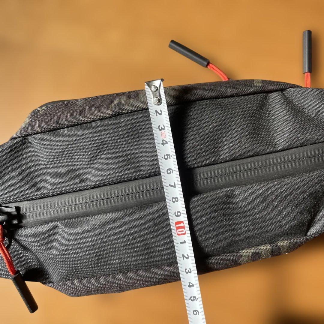 Aer x Carryology Tokai SlingXPacカモバッグ