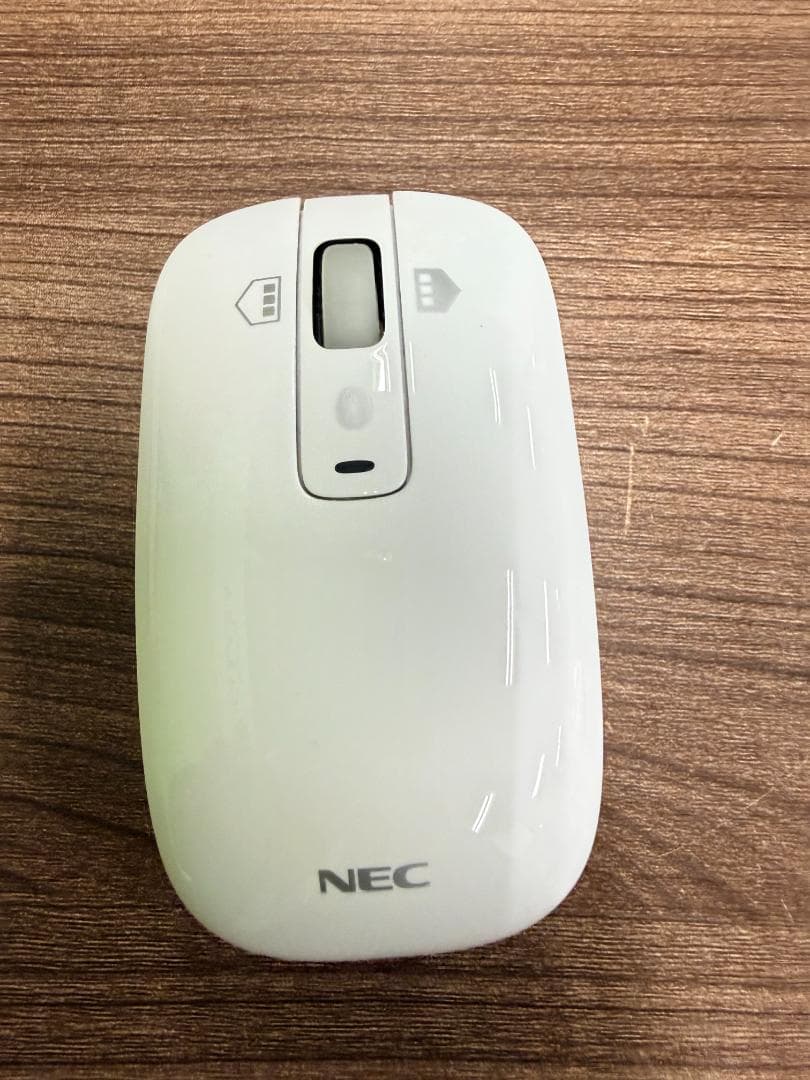 NEC LAVIE ホワイトノートPC コード マウス付 稼働品 F3826