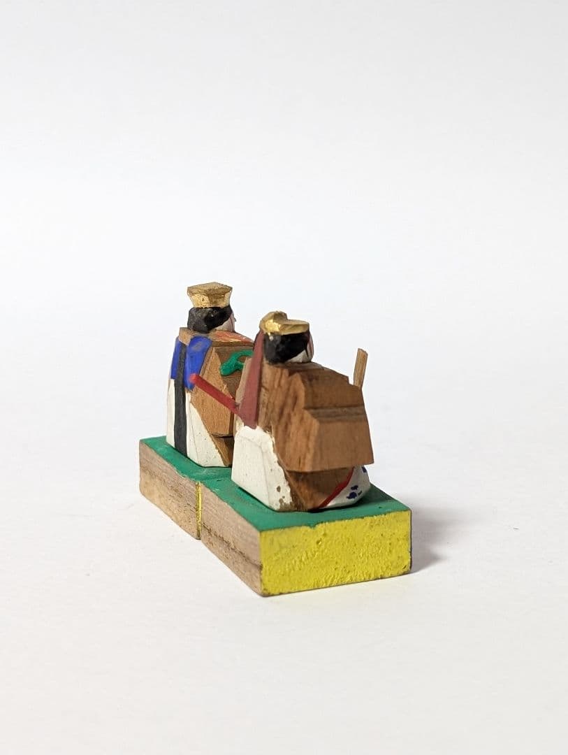 昭和レトロ　奈良一刀彫　豆雛　古作　金彩木彫り彩色　伝統工芸品✨貴重✨かわいい