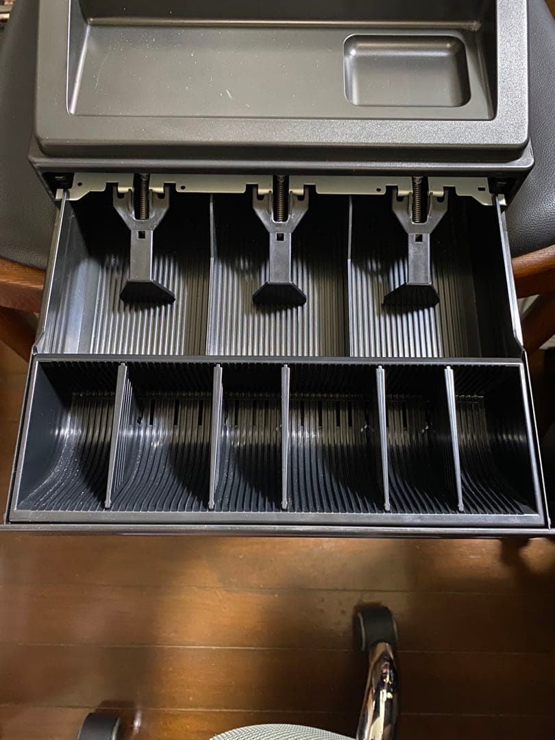 ロール紙付き シャープ XE-A147（ブラック）電子レジスタ