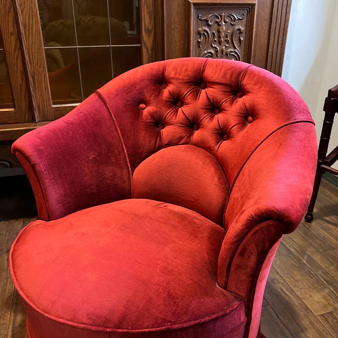 k224r119 横浜ダニエル ティファ二ー 赤いベルベットの シングルソファ