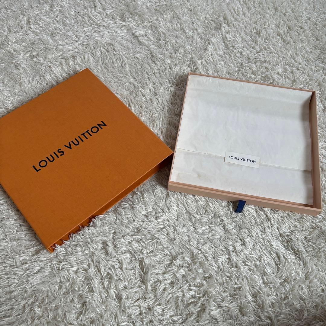 美品✨LOUIS VUITTON アーケードゲーム　スカーフ　カレ90