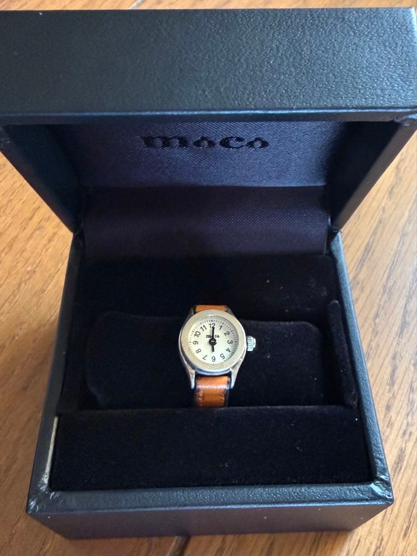 moco フィンガーウォッチ