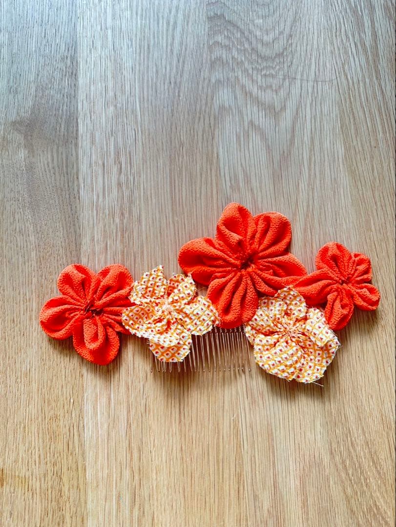 小町キッズ　　七五三　花柄　着物　白　被布セット　卒園式　袴　入学式スーツ