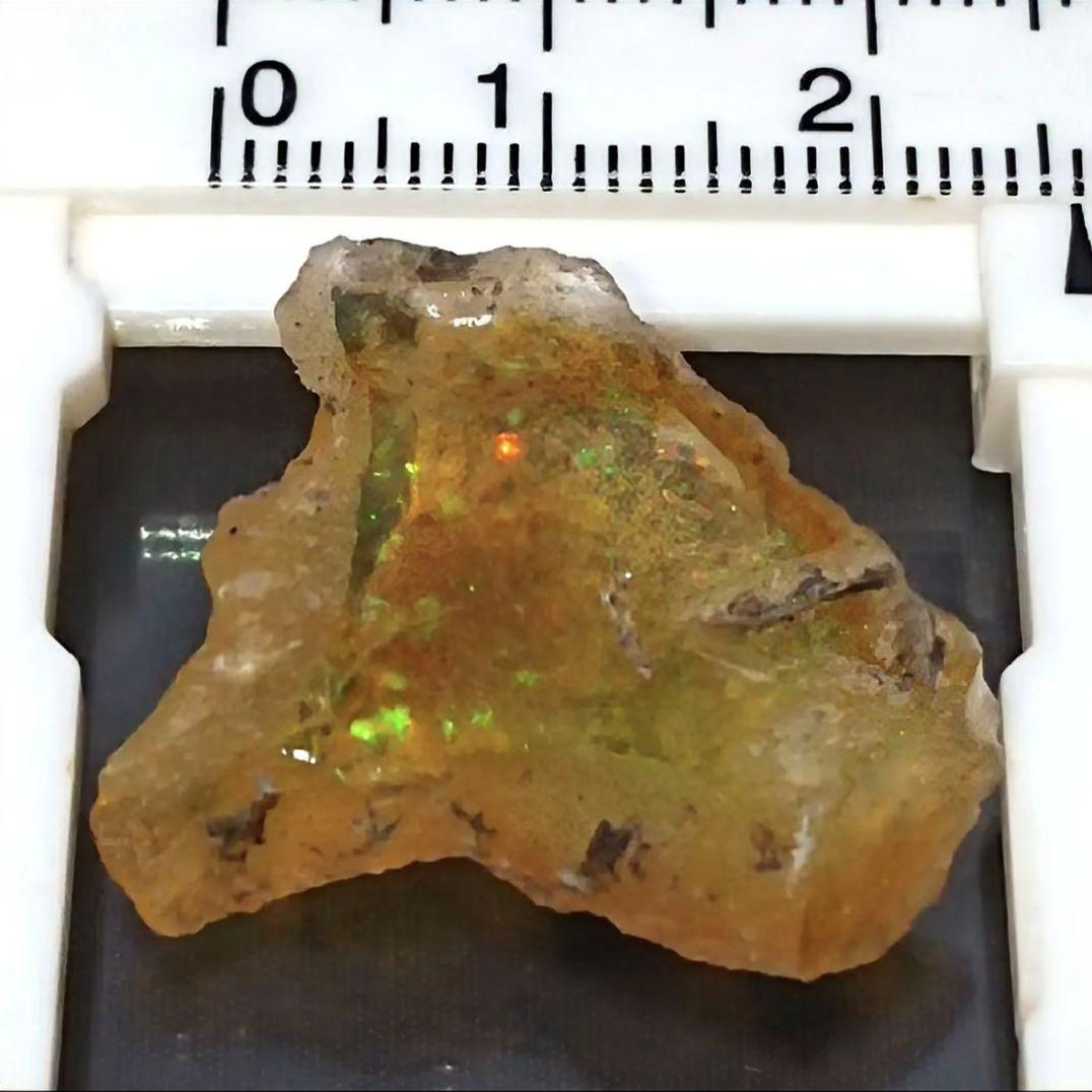 ★プレシャスオパール 結晶 3.5g(SA～SA+)