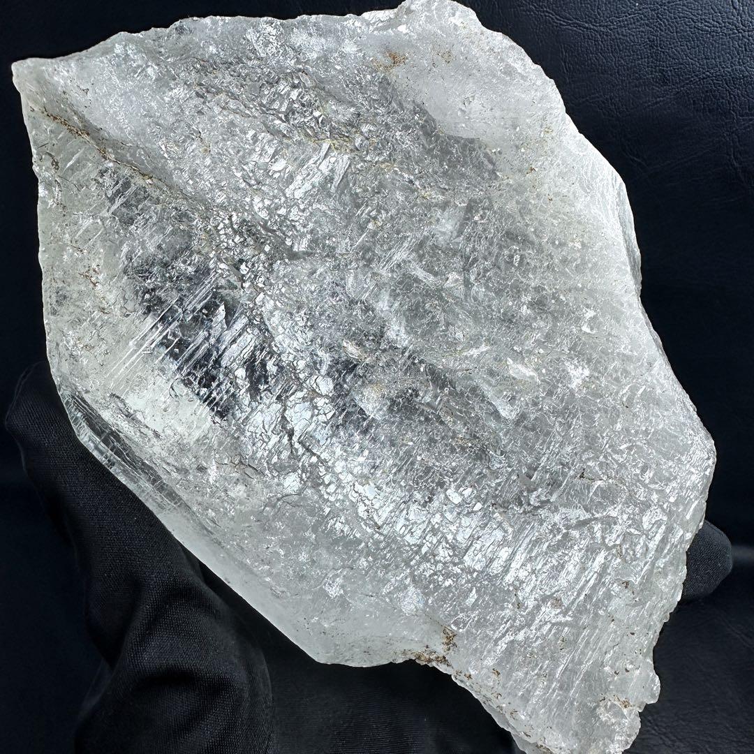 別格高級品 ❗️巨大❗️超強いパワー虹入り☆ヒマラヤ水晶パワーストーン浄化A1163