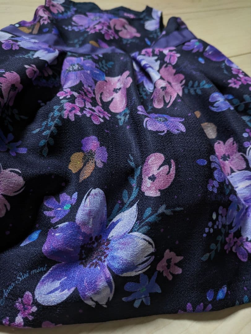 【最終値下げ・お値下げのう】アナスイ、花柄ワンピース