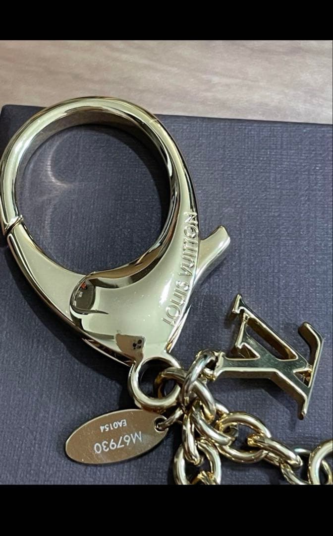 バッグチャーム LOUISVUITTON