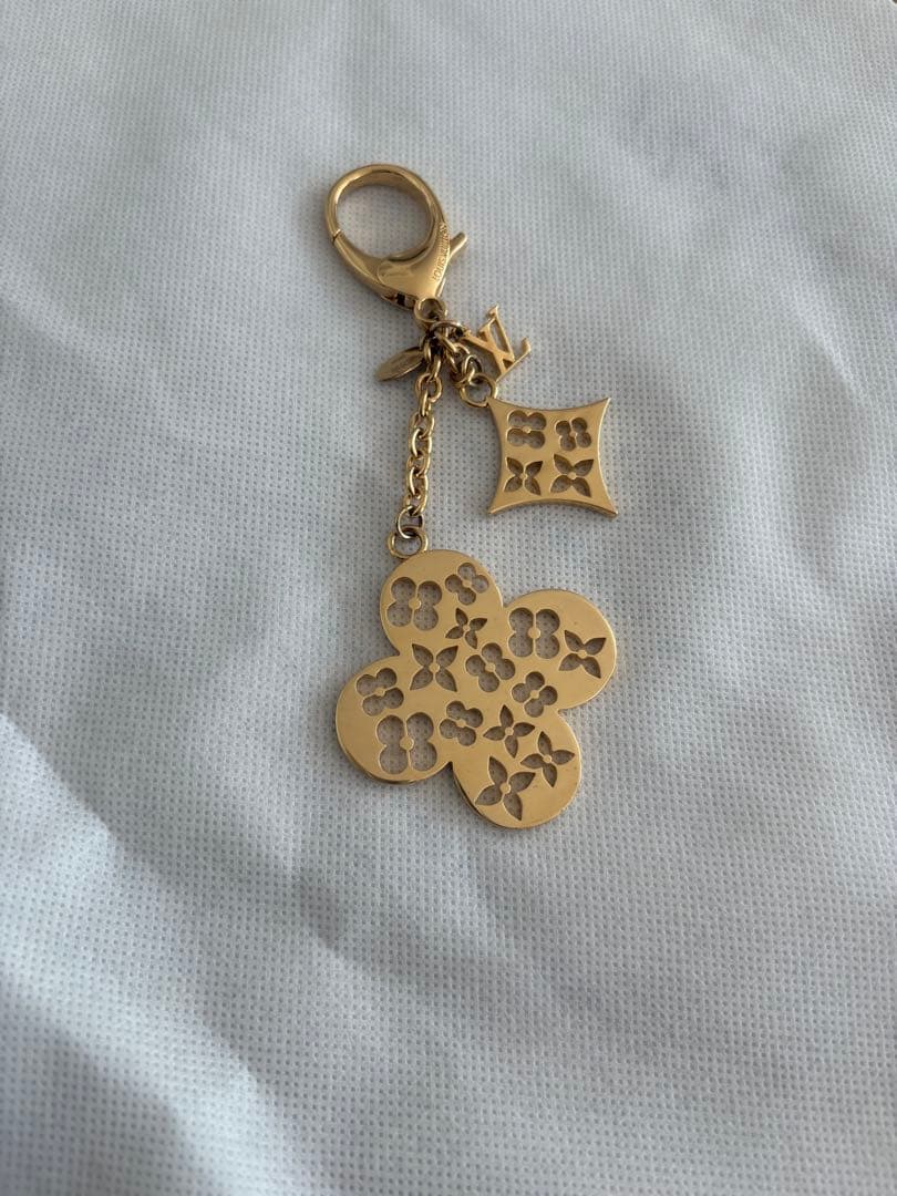 バッグチャーム LOUISVUITTON