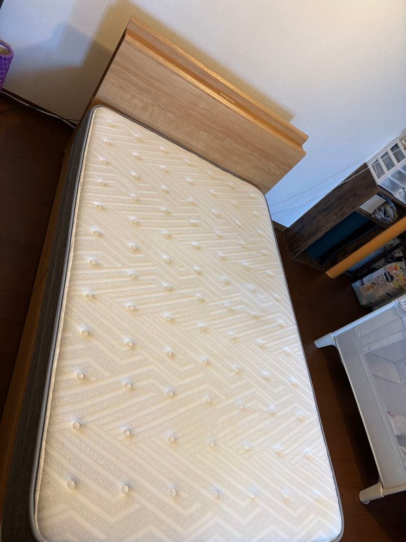 収納付きセミダブルベッドフレーム USBポート付き