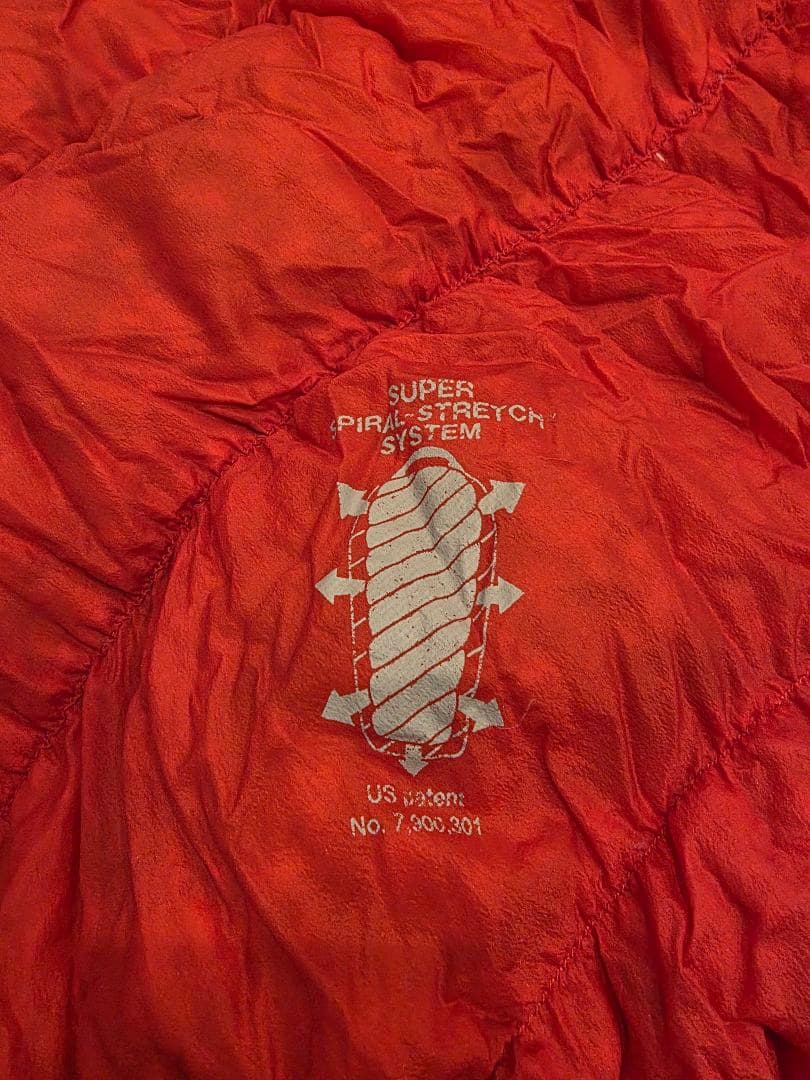 モンベル　ダウンハガー　#1 800フィルパワー　　スーパースパイラル