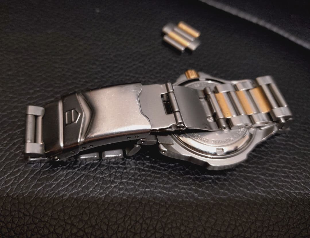 【元気に稼働中】タグホイヤー プロフェッショナル 200m　美品です