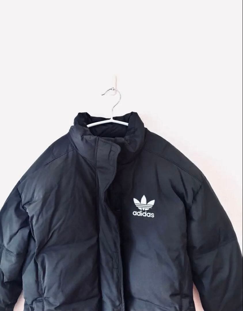 美品 adidas Originals ダウン 黒 ベルト付き　アディダス