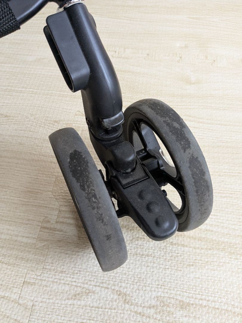 あや【美品】Aprica ラクーナクッション　AD