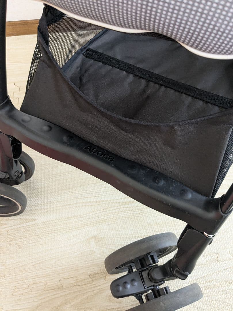 あや【美品】Aprica ラクーナクッション　AD