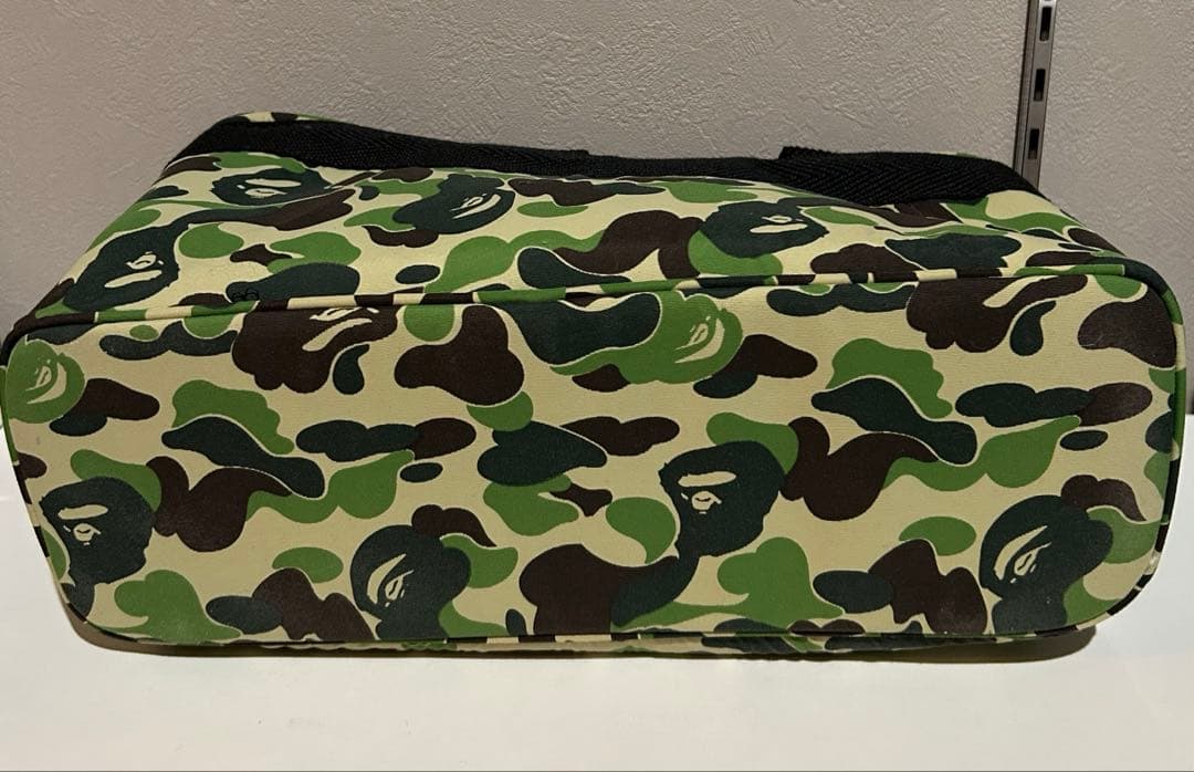 新品未使用 エアバギー アベイシングエイプ ベビーカーバック　カモフラ　レア