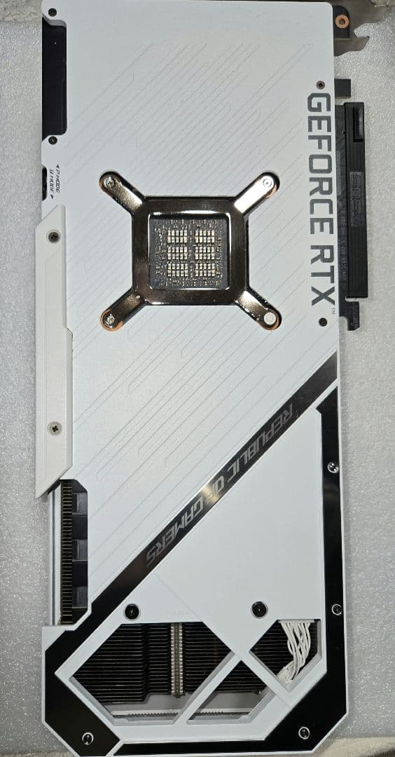 [美品] ROG STRIX RTX3080 O10G WHITE V2