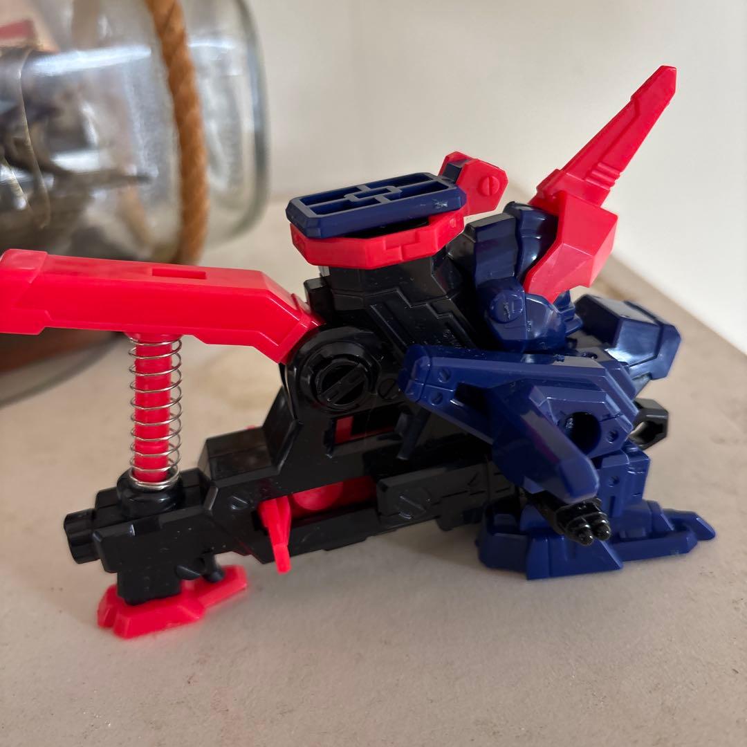 スーパービーダマン スティンガースコーピアス