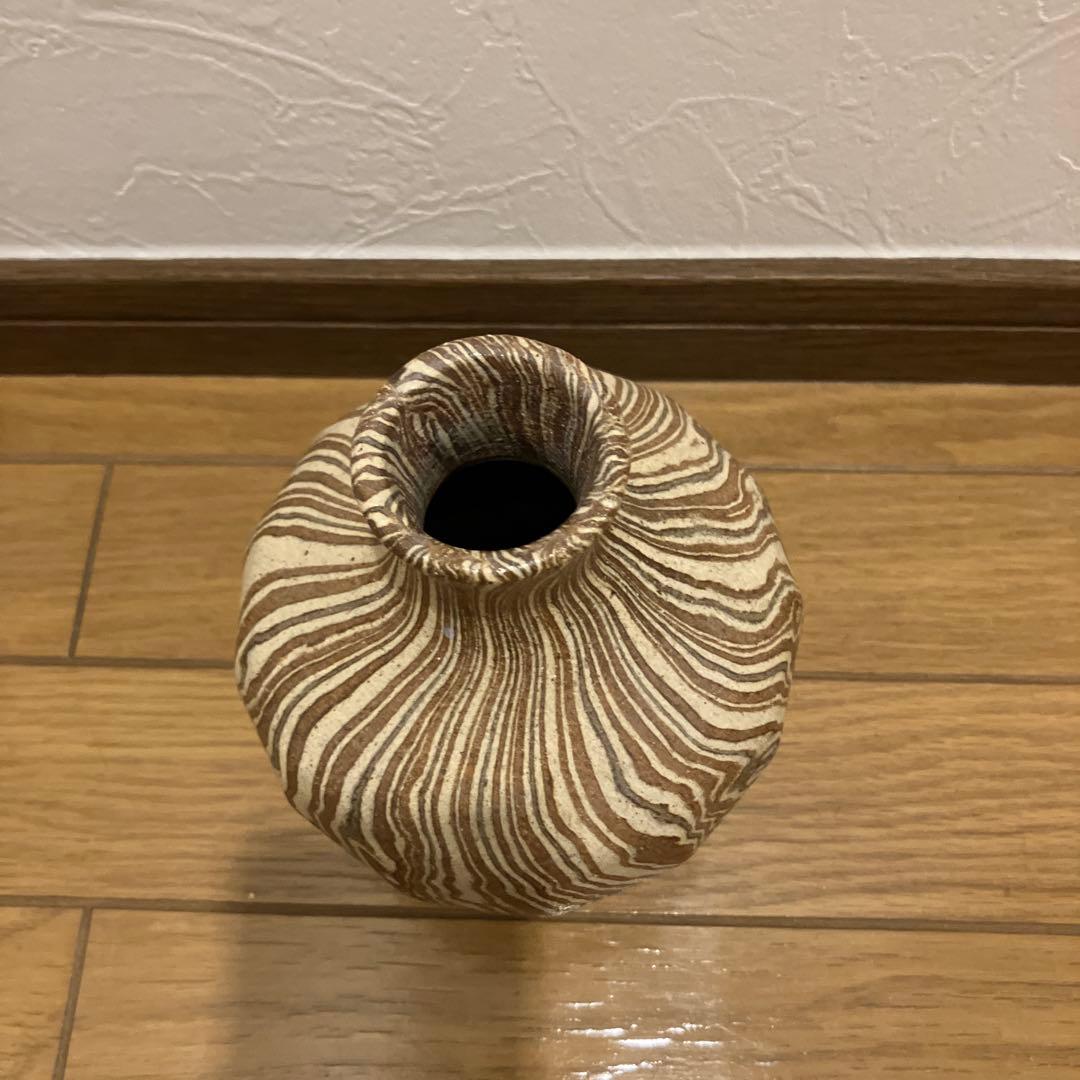 白檀塗り　壺　山田平安堂　宮内庁御用達