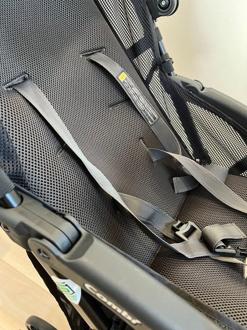 an【ほぼ未使用】おまけ付 コンビ acbee plus B型ベビーカー