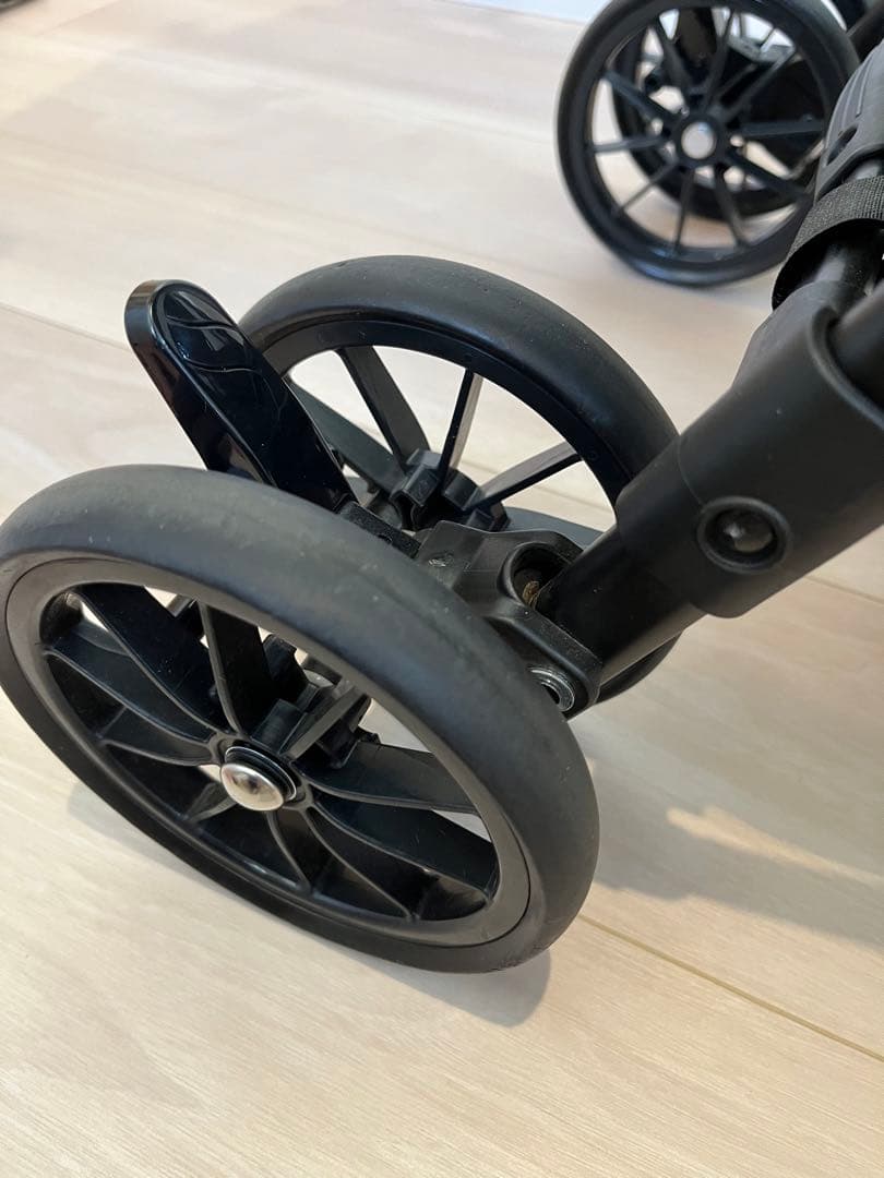 an【ほぼ未使用】おまけ付 コンビ acbee plus B型ベビーカー