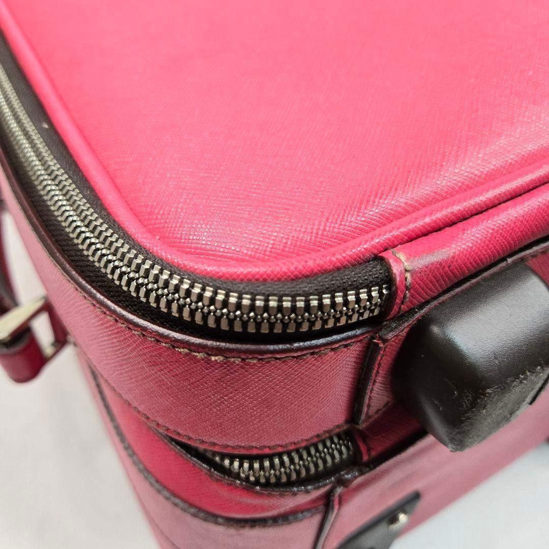美品 PRADA キャリーケース オールサフィアーノレザー ポケット多
